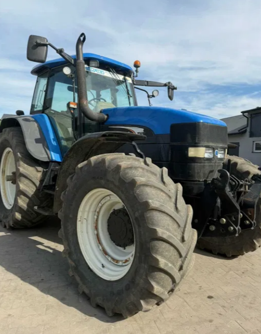 Ciągnik New Holland TM 190 - Ciągnik - foto 3