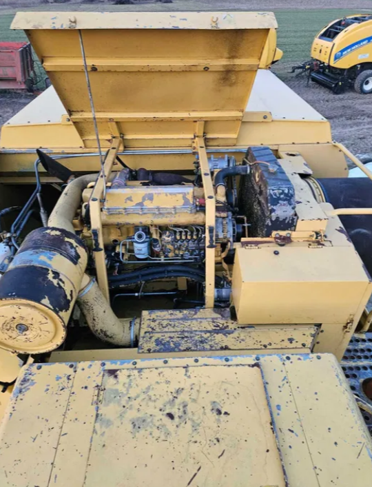 Kombajn New Holland TX65 - Kombajn - foto 7