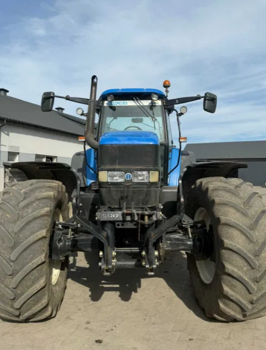 Ciągnik New Holland TM 190 - Ciągnik - foto 2