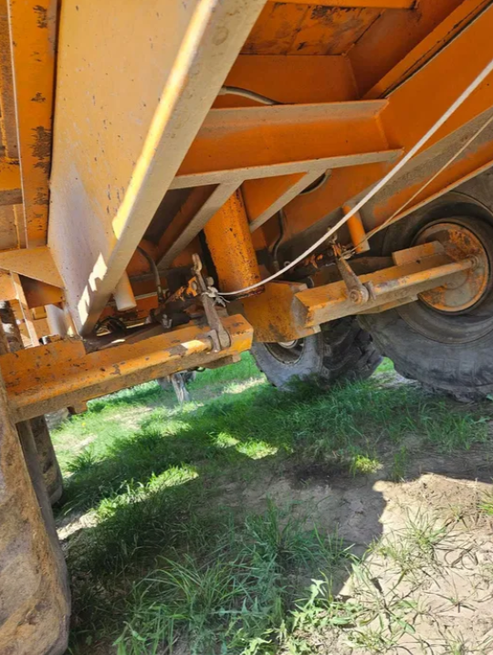 Przyczepa skorupowa Rolland Turbo 13 - Przyczepa - foto 6